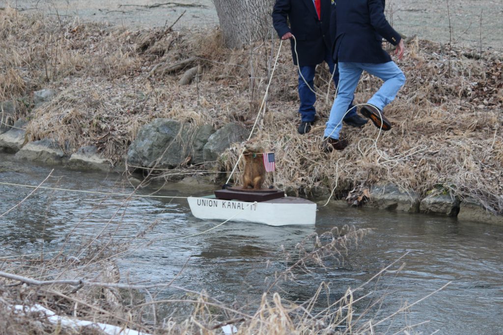 Groundhog Uni on his raft