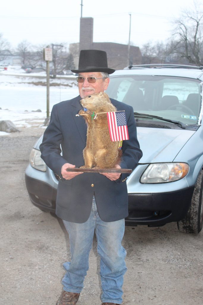 Groundhog Uni and friend